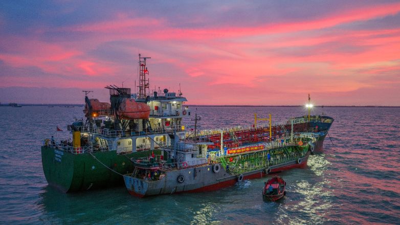 保税油加注业务